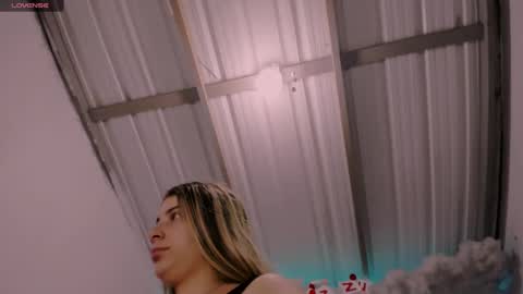 Lauu G online show from February 2025 03:45:02 AM