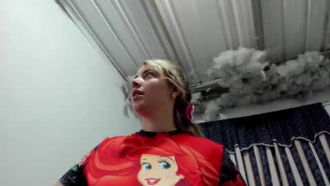 Lauu G online show from February 2026 10:41:02 AM