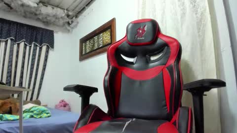 Lauu G online show from May 2026 10:44:02 AM
