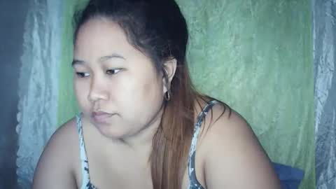 Snapshot of lavalyn214 chatting on December 2025 02:44:02 PM lavalyn214 online show from December 2025 02:44:02 PM