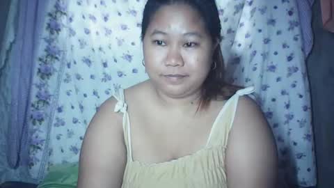 Snapshot of lavalyn214 chatting on January 2026 11:31:02 PM lavalyn214 online show from January 2026 11:31:02 PM