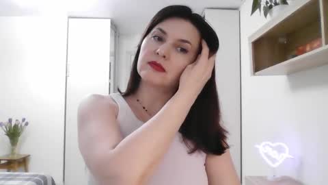 Diana  online show from March 2025 06:00:02 PM