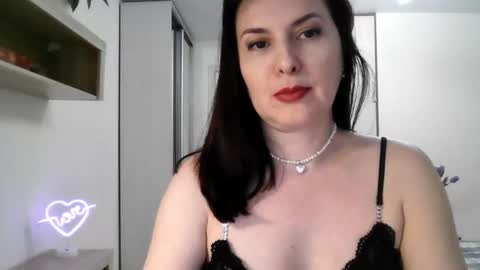 Diana  online show from March 2025 10:24:02 PM