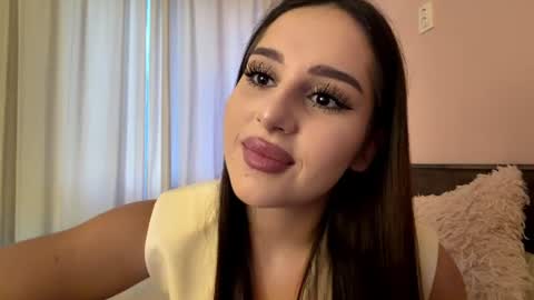 Leyla online show from July 2026 04:46:01 PM