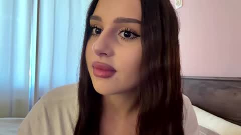 Leyla online show from July 2026 03:19:02 PM