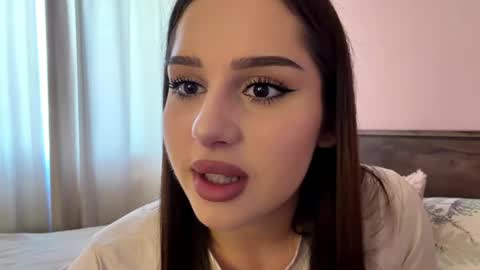 Leyla online show from July 2026 02:32:01 PM