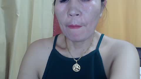 lavine1983 online show from July 2026 01:56:02 AM