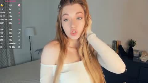 Snapshot of laviniahoutz chatting on July 2026 10:59:02 PM Jane online show from July 2026 10:59:02 PM