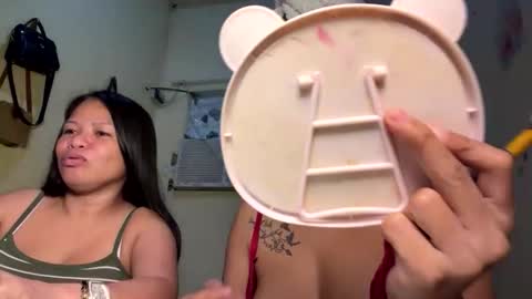 Snapshot of lavvenderr chatting on February 2026 04:53:01 AM lavvenderr online show from February 2026 04:53:01 AM