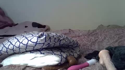 Snapshot of lavymummie chatting on February 2026 02:16:01 AM lavymummie online show from February 2026 02:16:01 AM