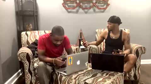 Snapshot of laxleabonxxx chatting on November 2025 12:10:01 AM Lax online show from November 2025 12:10:01 AM