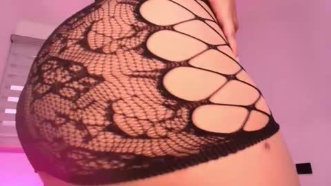 Lay Madison  online show from February 2026 07:11:01 PM