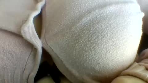 layannalea online show from July 2026 05:00:02 PM