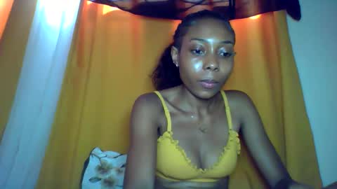 layannek online show from December 2025 06:21:01 AM