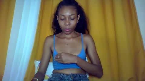 layannek online show from December 2025 06:45:02 PM