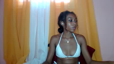 Snapshot of layannek chatting on May 2026 04:30:02 AM layannek online show from May 2026 04:30:02 AM