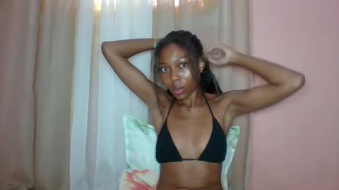 Snapshot of layannek chatting on May 2026 05:02:02 AM layannek online show from May 2026 05:02:02 AM