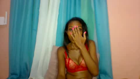layannek online show from July 2026 05:55:01 PM