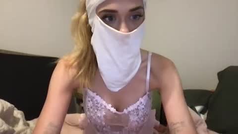 layla1092017 online show from July 2026 10:19:02 PM