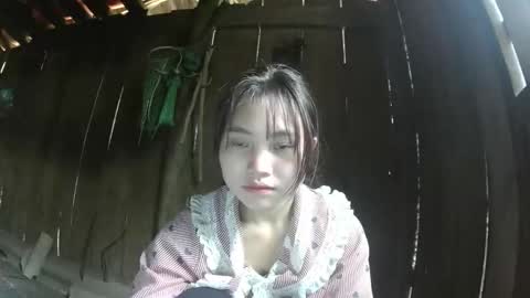 layla_999 online show from March 2026 01:07:02 AM