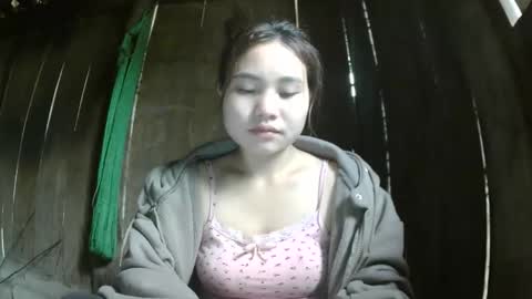 layla_999 online show from May 2026 05:01:02 AM