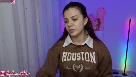 Layla online show from June 2026 11:27:02 PM
