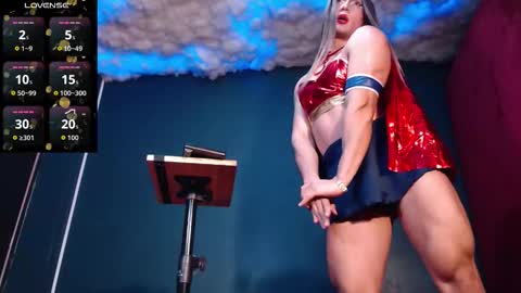 Layla   help me with your thumbs up its important  online show from October 2025 11:42:02 AM