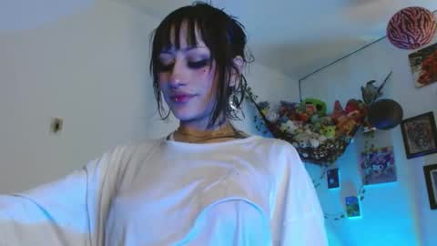 Snapshot of layla_quinn chatting on February 2026 06:04:02 PM layla_quinn online show from February 2026 06:04:02 PM