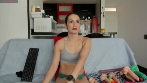 LAYLA online show from May 2026 03:41:02 PM