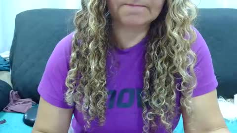 kelly online show from January 2025 04:47:01 AM