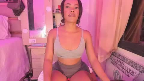 LAYLA online show from June 2026 05:35:02 PM