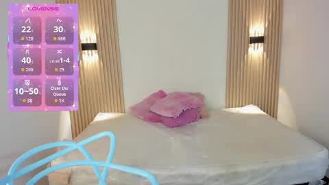 LaylaEmber online show from February 2026 01:10:01 PM