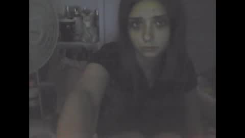 Layla online show from September 2025 11:32:02 PM