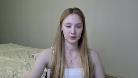LaylaPretty001 online show from January 2025 07:15:01 AM
