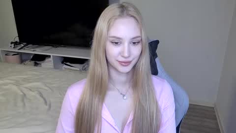 LaylaPretty001 online show from March 2026 07:14:02 AM