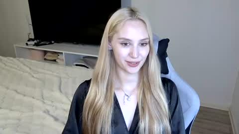 LaylaPretty001 online show from July 2026 07:23:02 AM