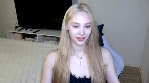 LaylaPretty001 online show from July 2026 04:27:02 AM