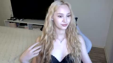 LaylaPretty001 online show from July 2026 04:26:02 AM