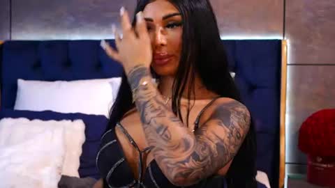 Layla online show from June 2026 07:06:02 AM