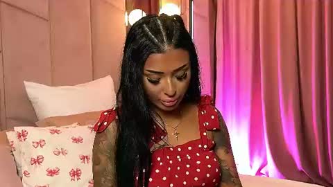 Layla online show from July 2026 05:58:01 AM