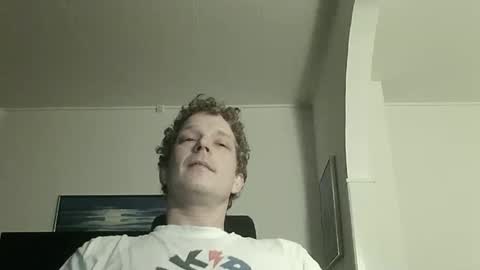 Snapshot of lboogie42 chatting on March 2025 09:13:02 PM lboogie42 online show from March 2025 09:13:02 PM