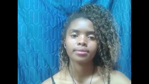 lea96546 online show from September 2025 06:29:02 PM