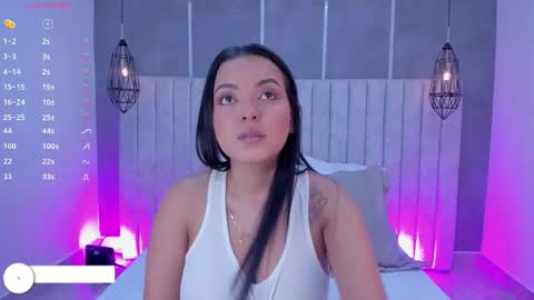 Snapshot of lea_gray chatting on October 2025 07:03:01 PM online show from October 2025 07:03:01 PM