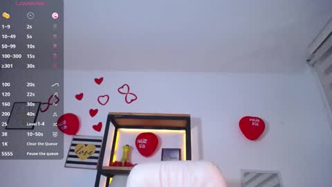 Snapshot of lea_velle chatting on March 2025 04:12:02 AM Lea Velle online show from March 2025 04:12:02 AM