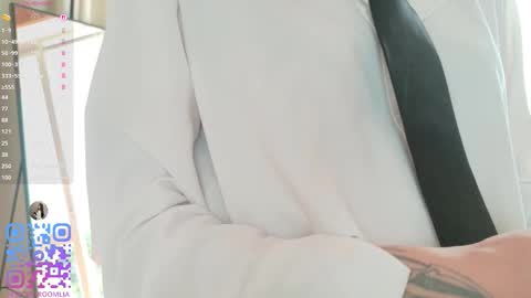 Snapshot of leaamoon_ chatting on February 2026 02:14:01 PM Lia Moon online show from February 2026 02:14:01 PM