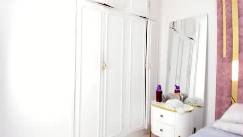 Leah  online show from March 2025 11:06:01 PM