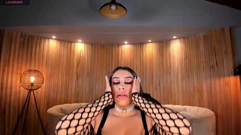 Snapshot of leahlombardi_ chatting on September 2025 03:17:01 AM leahlombardi_ online show from September 2025 03:17:01 AM