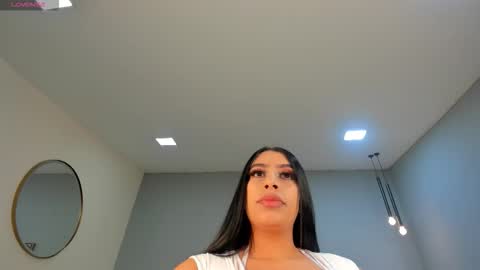 Snapshot of leahlombardi_ chatting on October 2025 03:07:01 AM leahlombardi_ online show from October 2025 03:07:01 AM