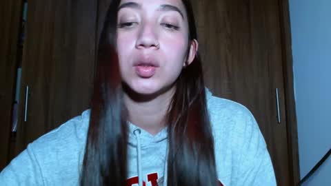 Snapshot of leanaalhub chatting on February 2025 04:36:02 AM leanaalhub online show from February 2025 04:36:02 AM