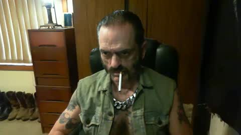 leathergreaser online show from February 2025 07:33:01 AM